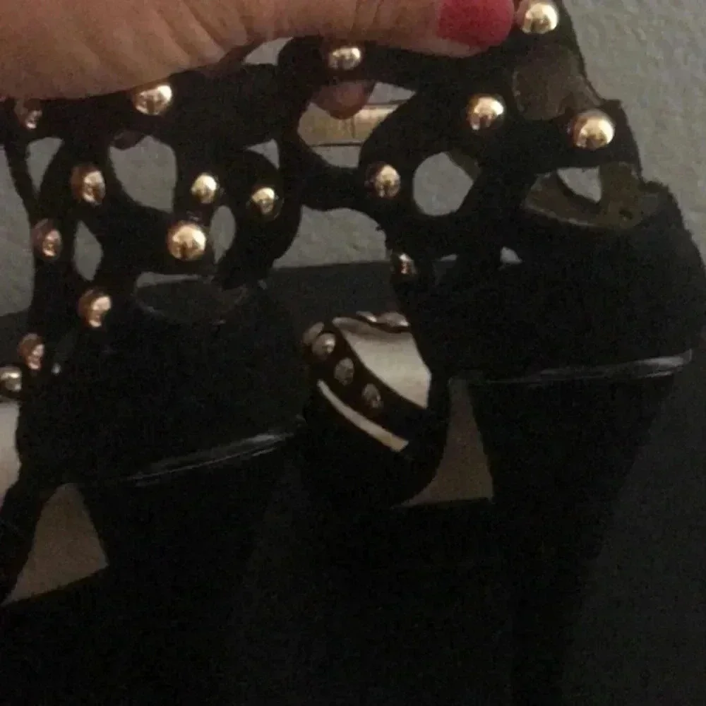 Steve Madden Suede Platform 6.5M